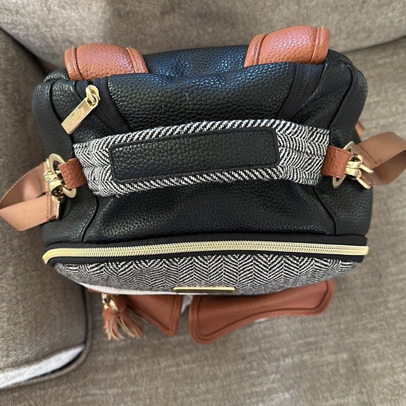 Itzy Ritzy Diaper Backpack - Coffee & Cream - Picture 8 of 14